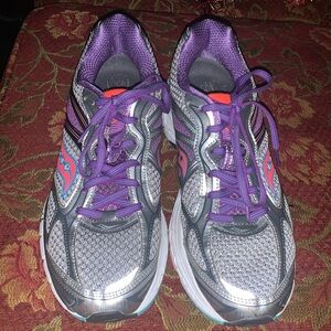 Saucony Womens Tennis Shoes